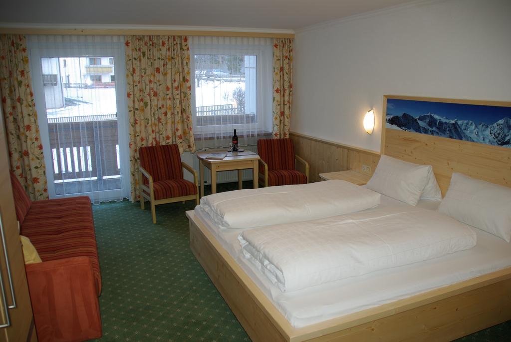 Alpenhof Pension-Garni Nauders Dış mekan fotoğraf